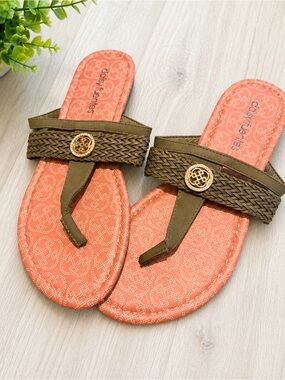 Daisy Fuentes Olive Braided Thong Sandals with Coral Footbed and Gold Emblem